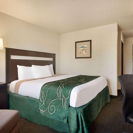 Travelodge By Wyndham Jefferson City Exterior foto